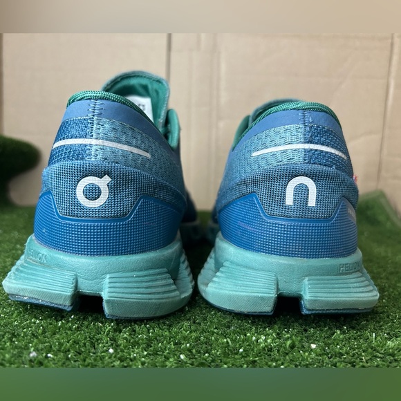 Size 11.5M- On Cloud X Storm Tide Running Shoes - Picture 3 of 6